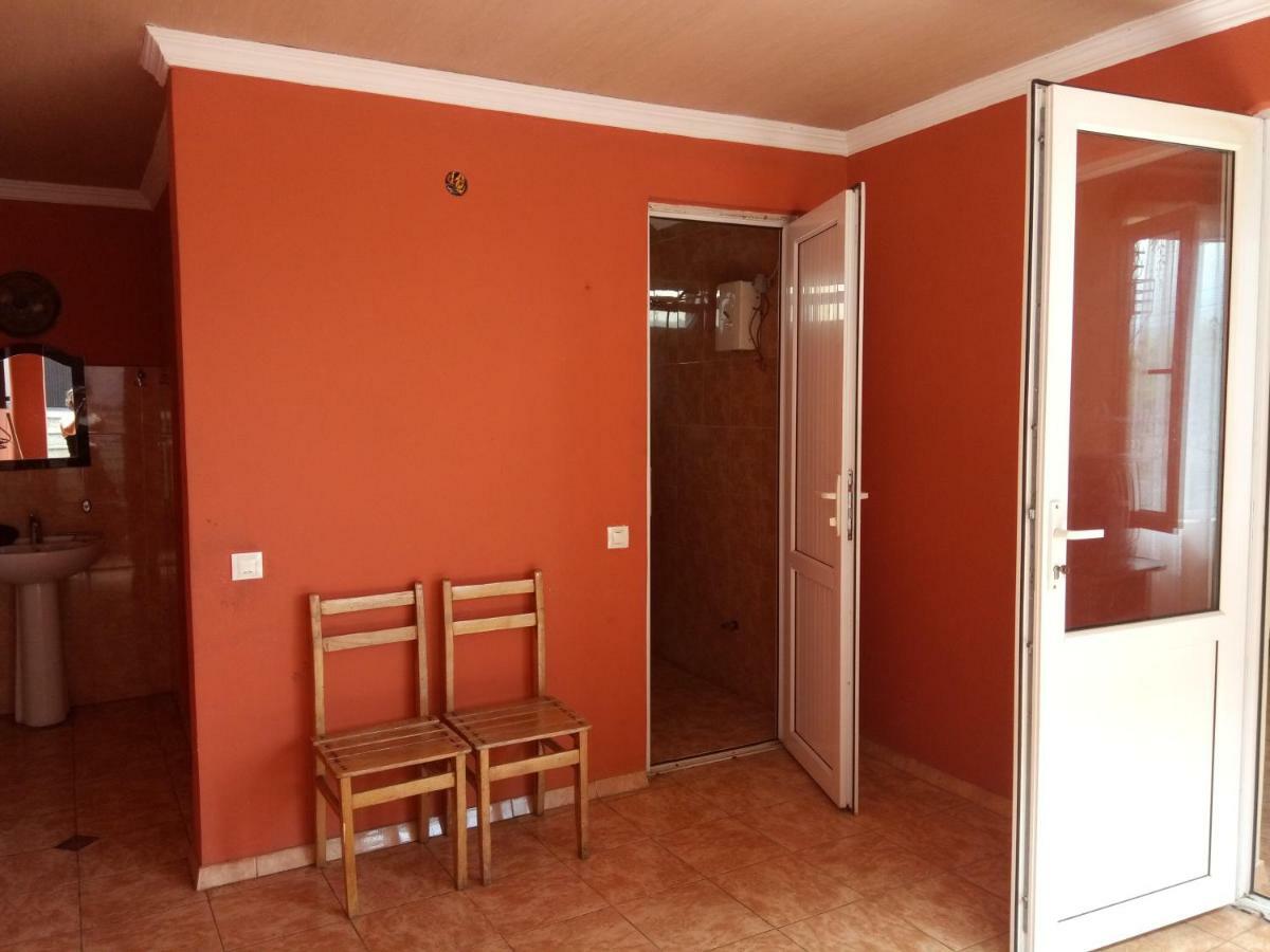 Julia Guest House Kobuleti Exteriér fotografie